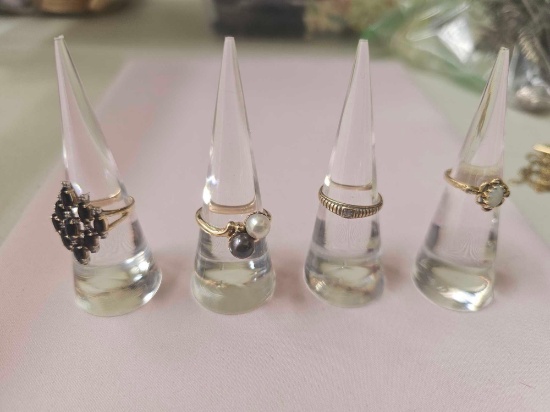 4 DECORATIVE 14K RINGS