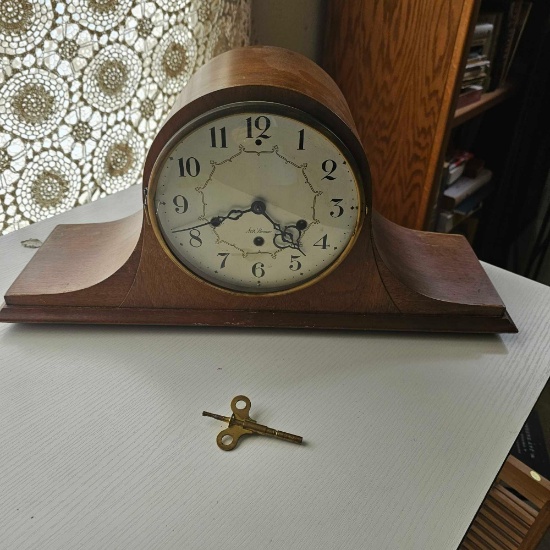 VINTAGE SETH THOMAS MANTEL CLOCK