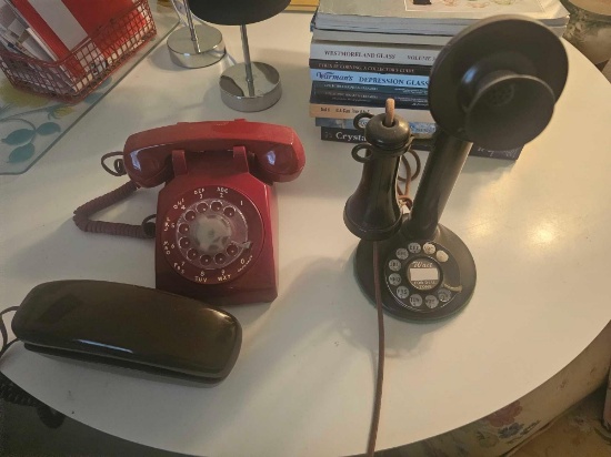 THREE VINTAGE PHONES