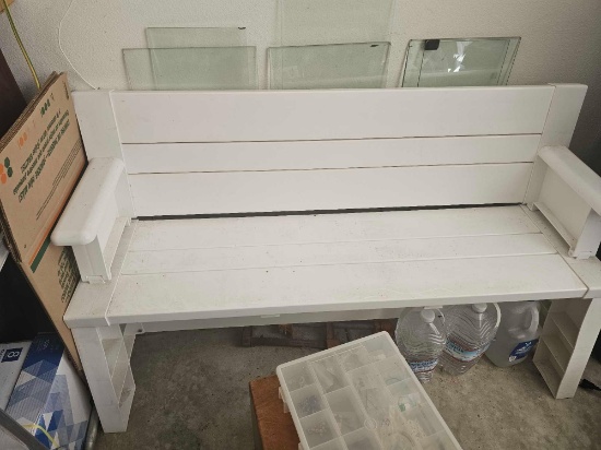 PAASTIC OUTDOOR BENCH