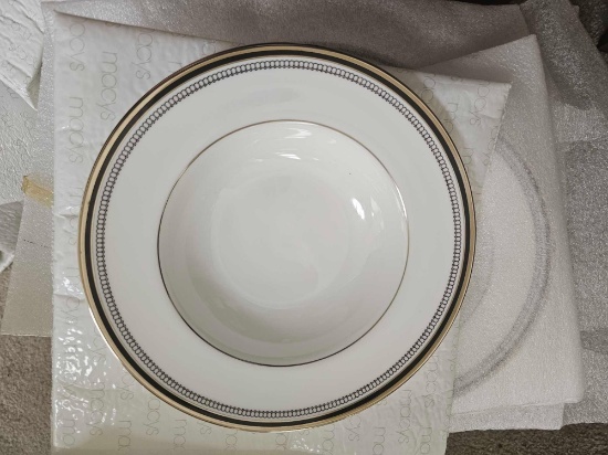 ROYAL DOULTON BONE CHINA