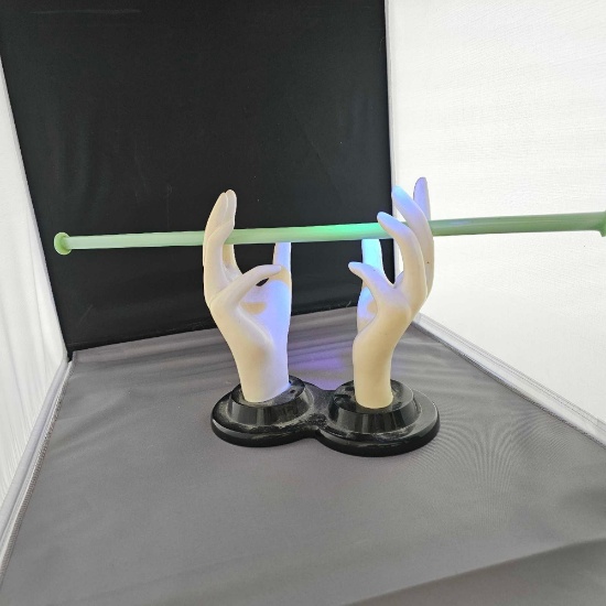 TALK TO THE HAND