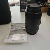 SIGMA MACRO 105MM DIGITAL CAMERA LENS