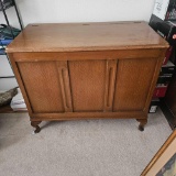 VINTAGE WOOD CABINET