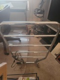 UPRIGHT QUILT OR TOWEL WARMER
