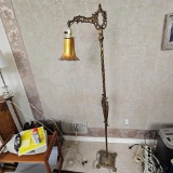 CARNIVAL GLASS METAL POLE LAMP