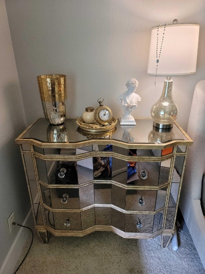 MIRRORED THREE DRAWER CHEST