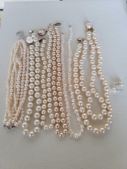 SIMULATED PEARLS