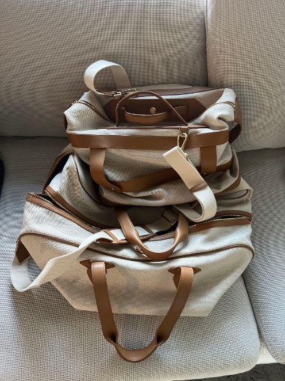 PARAVEL TRAVEL BAGS