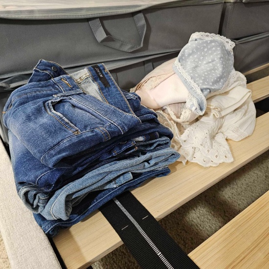 GROUP LOT OF JEANS AND LACE TOPS