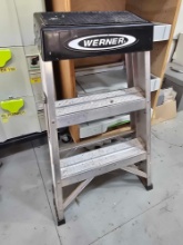 WERNER STEP LADDER
