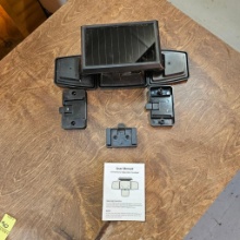 ADJUSTABLE FLOOD LIGHT