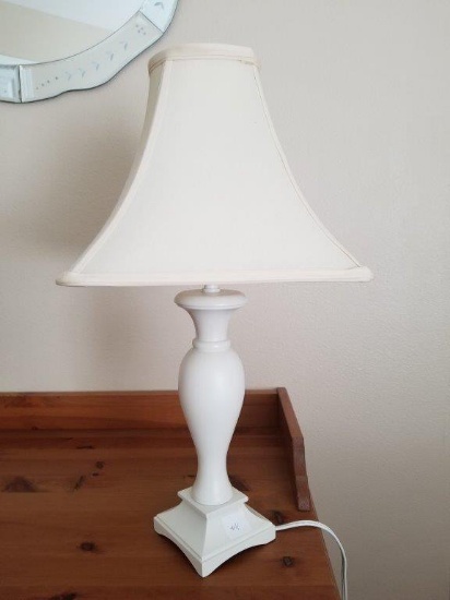 White lamp- Will not be shipped