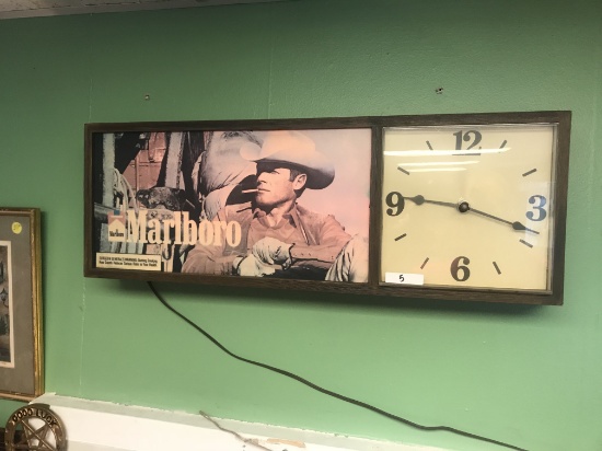 Vintage Marlboro Man Light & Clock (original Marlboro Man)