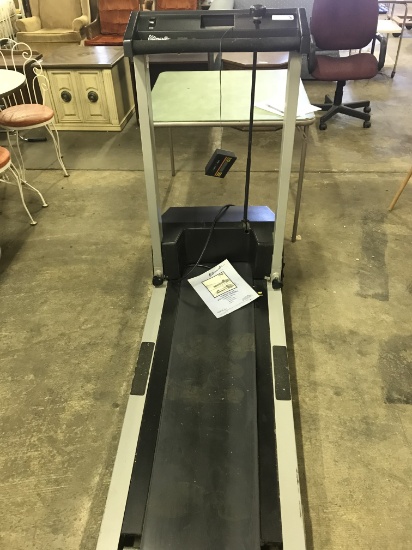 Vitamaster Motorized Treadmill (lot 3)
