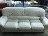 Couch (lot 3)
