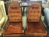 Set of 2 Matching Chairs (lot 9)