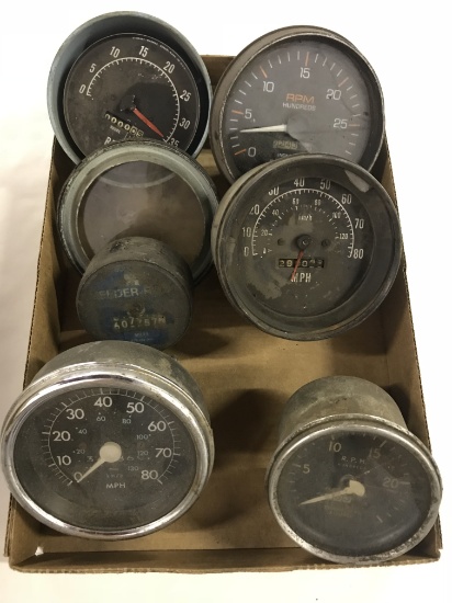 VINTAGE SPEEDOMETERS & TACHOMETERS