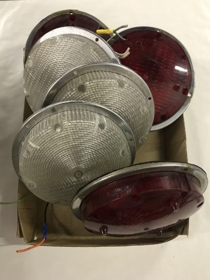 LARGE ROUND TAIL LIGHTS