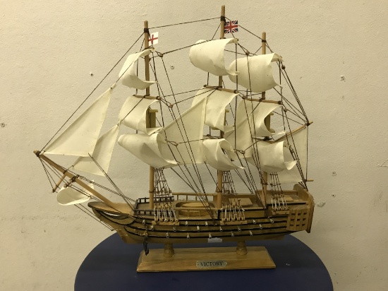 HOUSEHOLD, FURNITURE, GUNS & COLLECTIBLES AUCTION