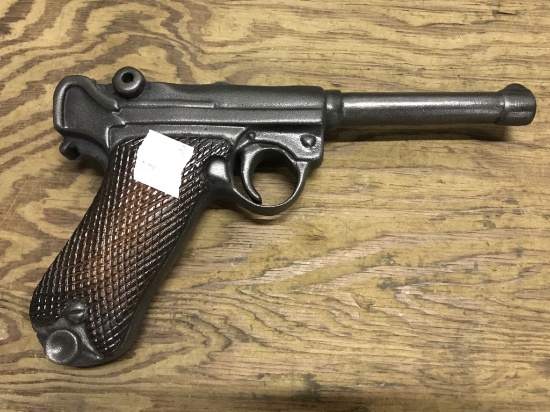 Replica German Luger (lot 2)