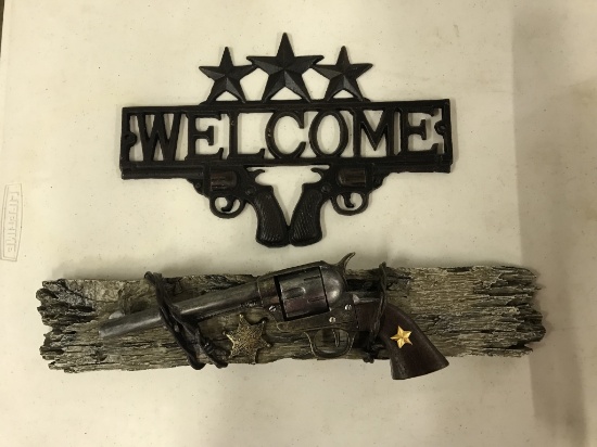 Gun Wall Hanger Decor (lot 2)