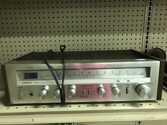 Pioneer Reciever (lot 3)