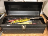 Tool Box filled with Tools (lot 1)
