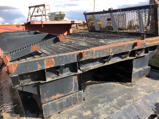 Sub structure work floor 10 foot x 9 foot, wings 30 inch x 9 foot