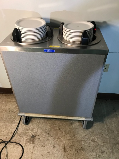 Seco dual plate warming cart, with approx 75 -9 inch plates