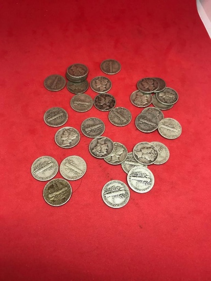 Various circulated mercury dimes, selling times the money.