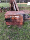 KNAACK job box