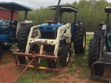 NH 5610 TRACTOR W/ LOADER