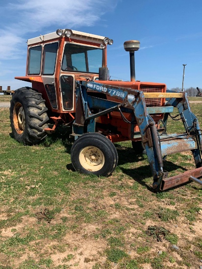 ALLIS CHALMERS 185 TRACTOR