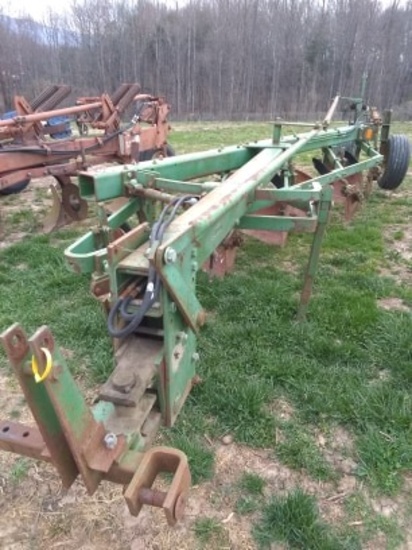 JD 5 BOTTOM MD 1450 AC2572