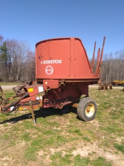 HESSTON BALE CHOPPER