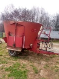 SILAGE MIXER