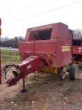 NEW HOLLAND 640 AUTO WRAP BALER