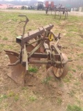 JOHN DEERE 3 BOTTOM PLOW