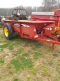 NEW HOLLAND 130 MANURE SPREADER