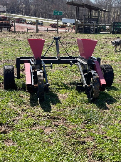 2 ROW CORN PLANTER