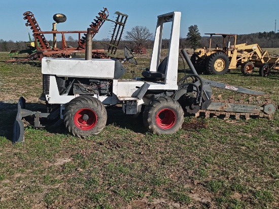 BOBCAT T136 - HOURS 4451