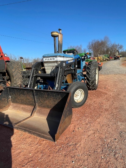 FORD 7700 W/ FRONT END LOADER