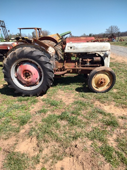 8N TRACTOR - DONT RUN