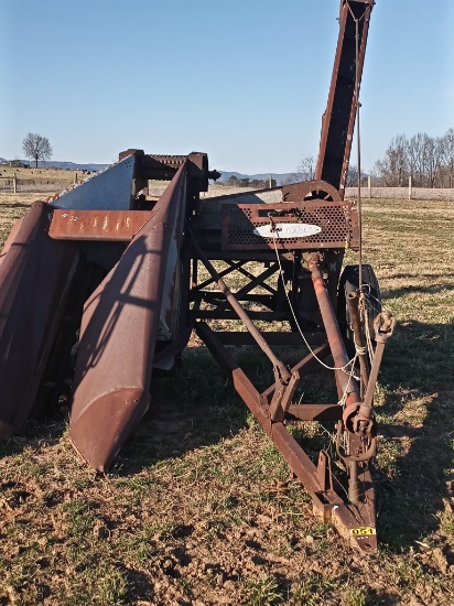 NEW IDEA CORN CHOPPER