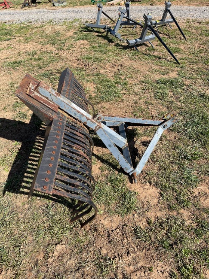 YARD RAKE