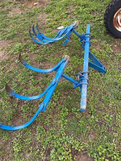 1 ROW FORD CULTIVATOR