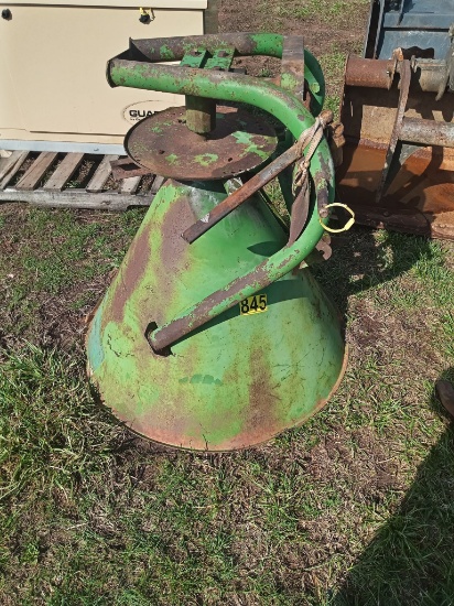 FERTILIZE DISTRIBUTOR