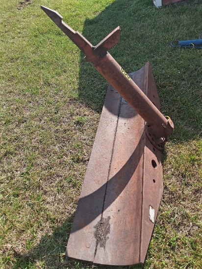SCRAPE BLADE