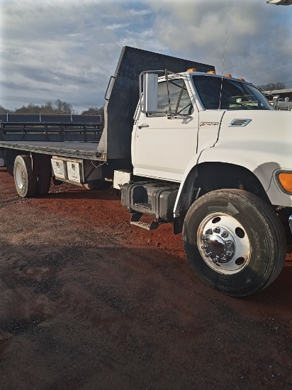 99 FORD FLATBED TRUCK WITH TITLE 560,550 MILES